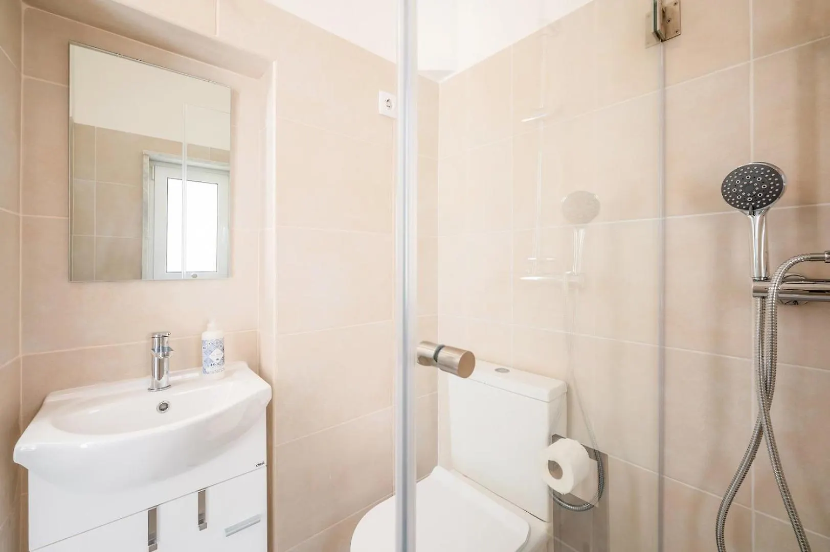 Guestready - Captain'S Residence 1E Near Alfama 리스본 아파트